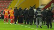 Kayserispor - Galatasaray maçındaki tartışmayı Fatih Terim bitirdi