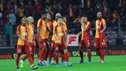 Galatasaray taraftarından futbolculara tepki