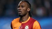Didier Drogba Galatasaray şortunu giydi, 45 saniyede 122 mekik çekti