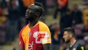 Galatasaray'da futbolcular ıslıklandı