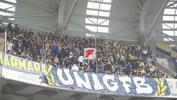 Başakşehir - Fenerbahçe maçında şok kavga!