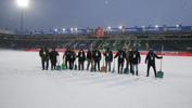 Son dakika! Çaykur Rizespor - Trabzonspor öncesi alarm! Taraftarlar kar temizliği yaptı