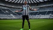 Newcastle United, Alexander Isak'ı resmen açıkladı! Kulüp rekoru