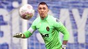 Muslera tarihe geçti