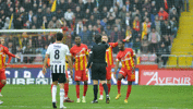 Kayserispor-Beşiktaş maçındaki hakem kararlarını değerlendiler: 'Kırmızı kartı atladı! Golden önce faul...'