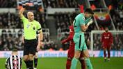 Newcastle United - Liverpool maçında inanılmaz hata! Direkt kırmızı kart