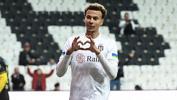 Dele Alli ülkesine döndü