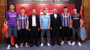 Trabzonspor, 5 oyuncuyla profesyonel sözleşme imzaladı