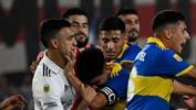 River Plate - Boca Juniors derbisinde savaş çıktI