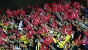 Fenerbahçe tribünleri, Cumhuriyet Bayramı'nı coşkuyla kutladı