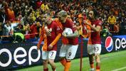 (ÖZET) Cimbom'dan müthiş geri dönüş! Galatasaray - Manchester United maç sonucu: 3-3