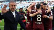 Trabzonspor Teknik Direktörü Abdullah Avcı: Hedeflerimize ilerliyoruz!