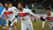 (ÖZET) MİLLİLER İZLANDA'DA TARİH YAZDI! İzlanda - Türkiye maçı canlı sonucu: 2-4