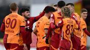 Galatasaray'ın genç yıldızı kafa karıştırdı!