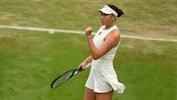 Anisimova breaks top 10 barrier, fights into Wimbledon quarter-finals!