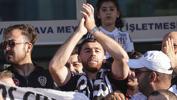 Ve Orkun Kökçü formayı giydi! Başkan Serdal Adalı ile birlikte İstanbul'a geldi...