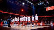 Şehmus Hazer Porzingis'i poster yaptı! EuroBasket 2025'e damga vuran smaç