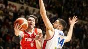 Sırplar'a Belgrad'da basketbol dersi! 12 Dev Adam'dan 3'te 3... Sırbistan - Türkiye maç sonucu 78-82