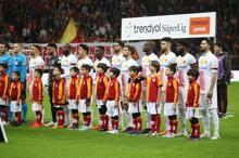 Galatasaray - Kayserispor maçından ekranlara yansımayan kareler