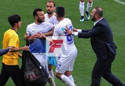 İstanbulspor-Çaykur Rizespor maçında saha karıştı