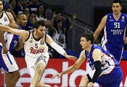 Anadolu Efes, Bjelica'nın yerine Janning'e lig lisansı çıkardı