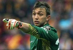 Galatasaray Muslera'yı satıyor
