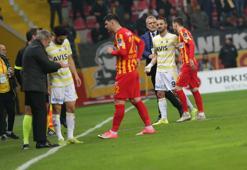 Hakem kararlarının konuşulduğu Kayserispor-Fenerbahçe maçından kareler...