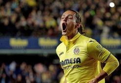 Fenerbahçe golcüsünü İspanya'da buldu