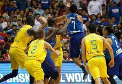 FIBA'dan 13 basketbolcuya ceza