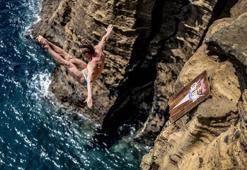Cliff Diving atlayış serisi yine nefes kesti!