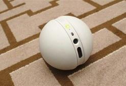 Bu da LG'nin robot topu!