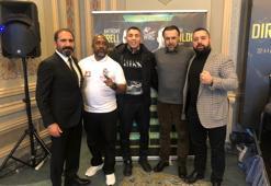 Avni Yıldırım, WBC yeşil kemeri için ringe çıkıyor!
