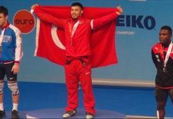 Daniyar Ismayilov 3 altın madalya kazandı
