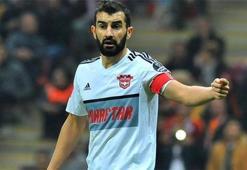 Elyasa futbolu bıraktı