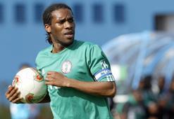 Jay Jay Okocha, Fenerbahçe'nin teknik direktörü olmak istiyor!