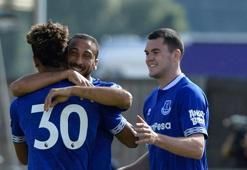 Cenk Tosun affetmedi! (Golü izlemek için tıklayın)