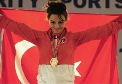 Bir altın da Sibel Özkan Konak'tan