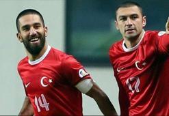 Burak Yılmaz, Arda Turan'ı geçti