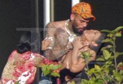 Chris Brown yine mi şiddet uyguladı?