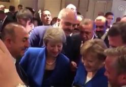 Recep Tayyip Erdoğdan'dan İngiltere Başbakanı Theresa May'e teselli