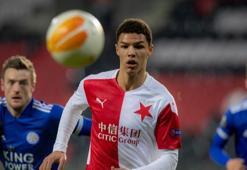 Fenerbahçe öncesi Prag'a müjdeli haber!
