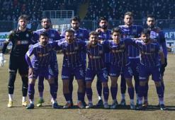 Afjet Afyonspor'da Bahattin Güneş galibiyetle başladı