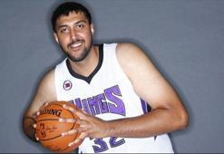 NBA'in ilk Hint kökenli oyuncusu Sim Bhullar