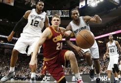 Spurs'ün çıkışını Cavaliers da durduramadı