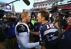 Super Bowl yine para saçıyor