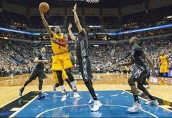 Cavaliers fark attı