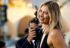 Maria Sharapova, İspanya galibiyetine böyle sevindi!