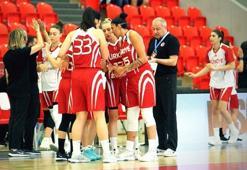 A Milli Kadın Basketbol Takımı, Kanada yolcusu