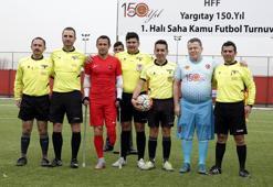 Yargıtay Başkanı Cirit, Türkiye Milli Ampute Futbol Takımı ile maç yaptı