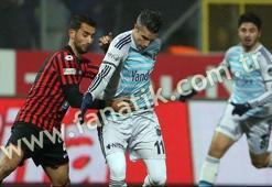 Van Persie'den ilginç tavır!